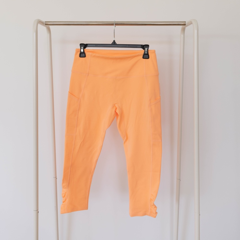 NEW Free People Neon Peach Capri Leggings - Medium